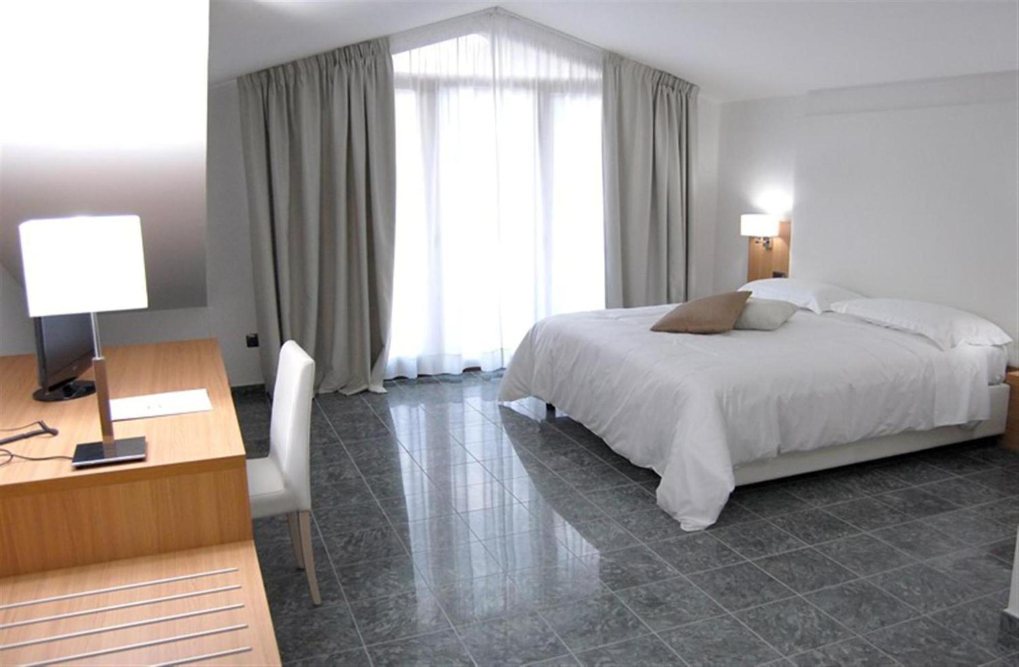 Vea Resort Hotel ميركاتو سان سيفيرينو المظهر الخارجي الصورة