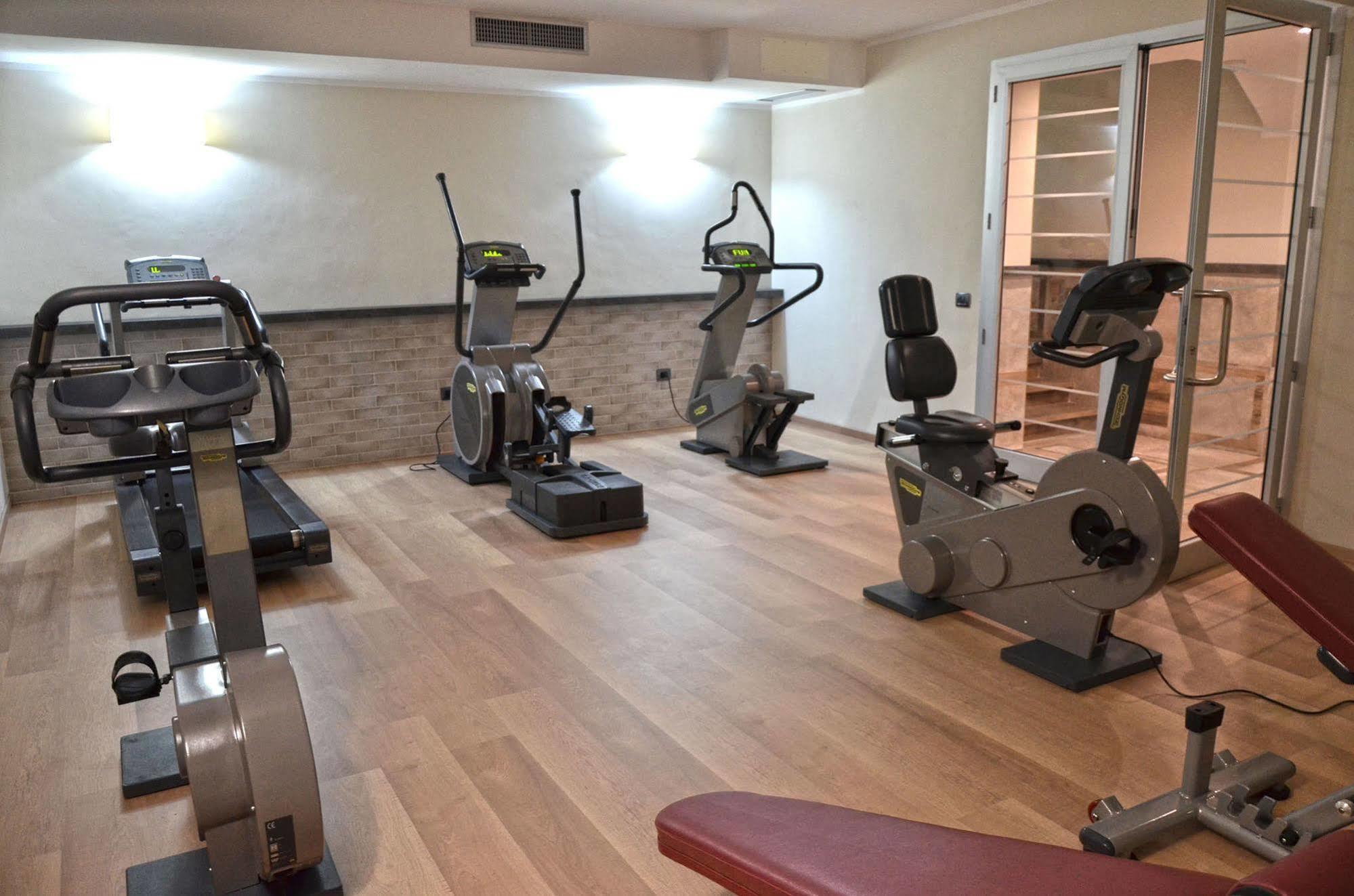 Vea Resort Hotel ميركاتو سان سيفيرينو المظهر الخارجي الصورة